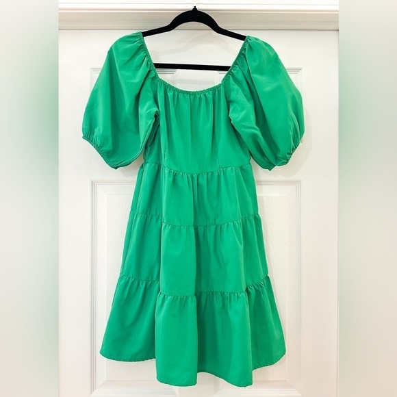 Style House Kelly Green Tiered Puff Sleeve Mini Dress sz Small - Picture 5 of 9